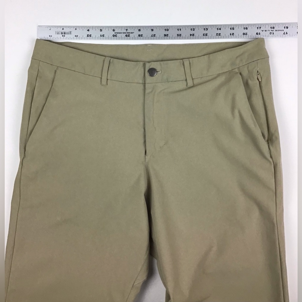 lululemon athletica Men's Khaki Chinos - Light Tan - Picture 10 of 12